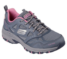 Load image into Gallery viewer, Skechers Hillcrest - Pure Escape
