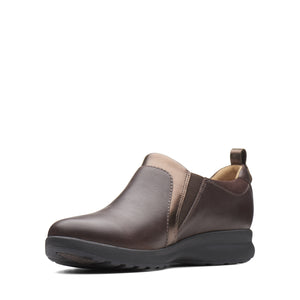 Clarks Un Adorn Zip